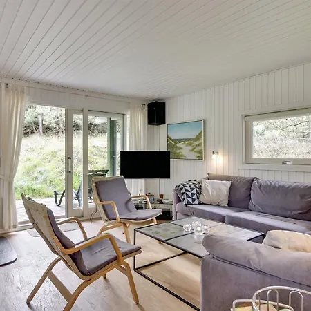 Holiday home Tjordis - 600m To The Fjord By Interhome