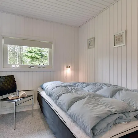 Tjordis - 600m To The Fjord By Interhome Feriehus